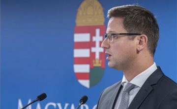 Gulyás: magyar katonáknak ebben a konfliktusban nem kell részt venniük!